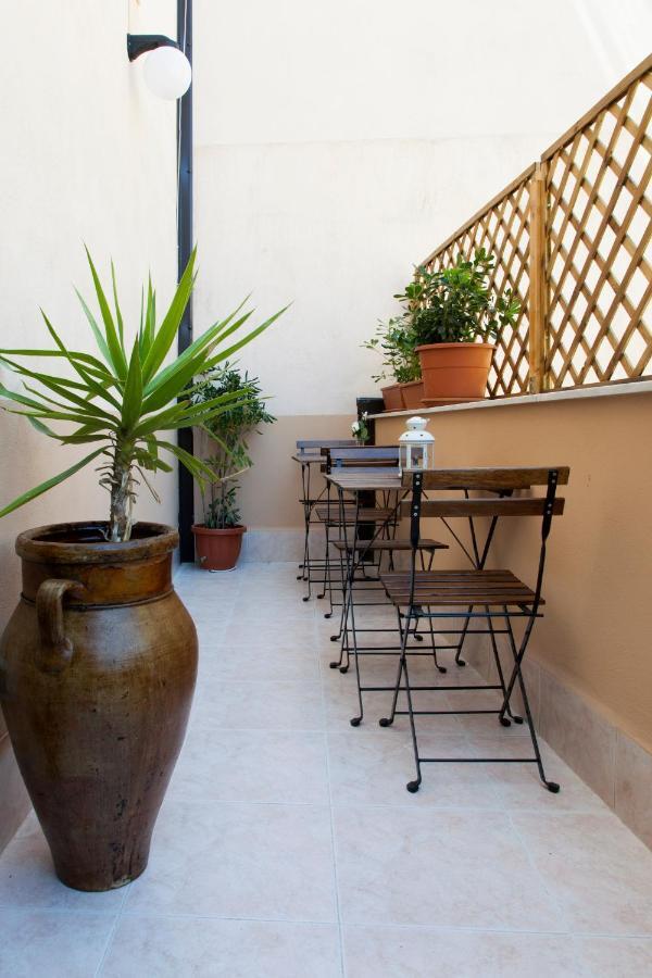 Apartment Domus Schiavuzzo Palermo Buitenkant foto